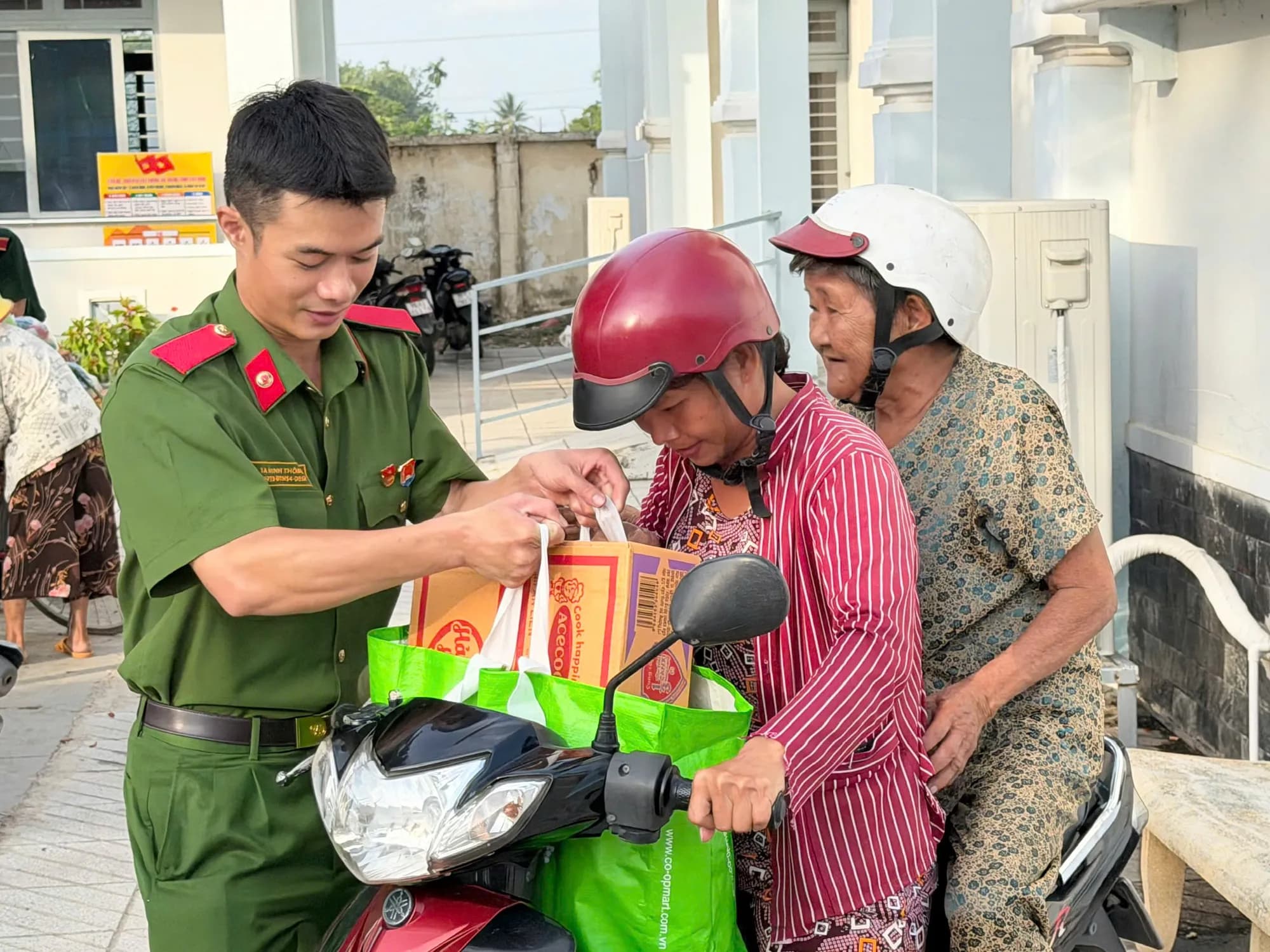 “Đâu cần thanh niên có, đâu khó có thanh niên”