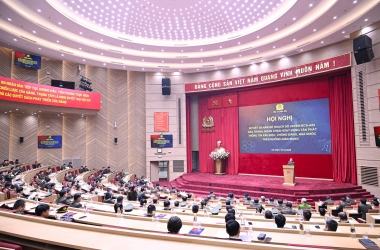 Nỗ lực xây dựng môi trường an ninh, an toàn, lành mạnh trên không gian mạng