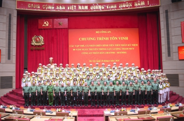 Tôn vinh 80 điển hình tiên tiến lực lượng Tham mưu Công an Nhân dân