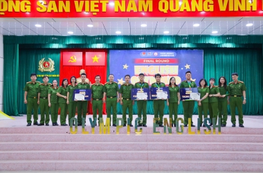 Chung kết cuộc thi Olympic tiếng Anh lần thứ VII