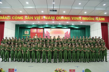 Gặp mặt cán bộ, học viên tham gia diễu binh, diễu hành trong Lễ kỷ niệm 80 năm Cách mạng tháng Tám thành công và Quốc khánh nước CHXHCN Việt Nam
