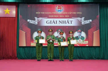 Bế mạc Hội thi Giảng viên dạy giỏi cấp Trường năm học 2024-2025