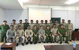 Bế giảng lớp Tiếng Việt khóa 2 cho sinh viên Bộ Nội vụ Vương quốc Campuchia
