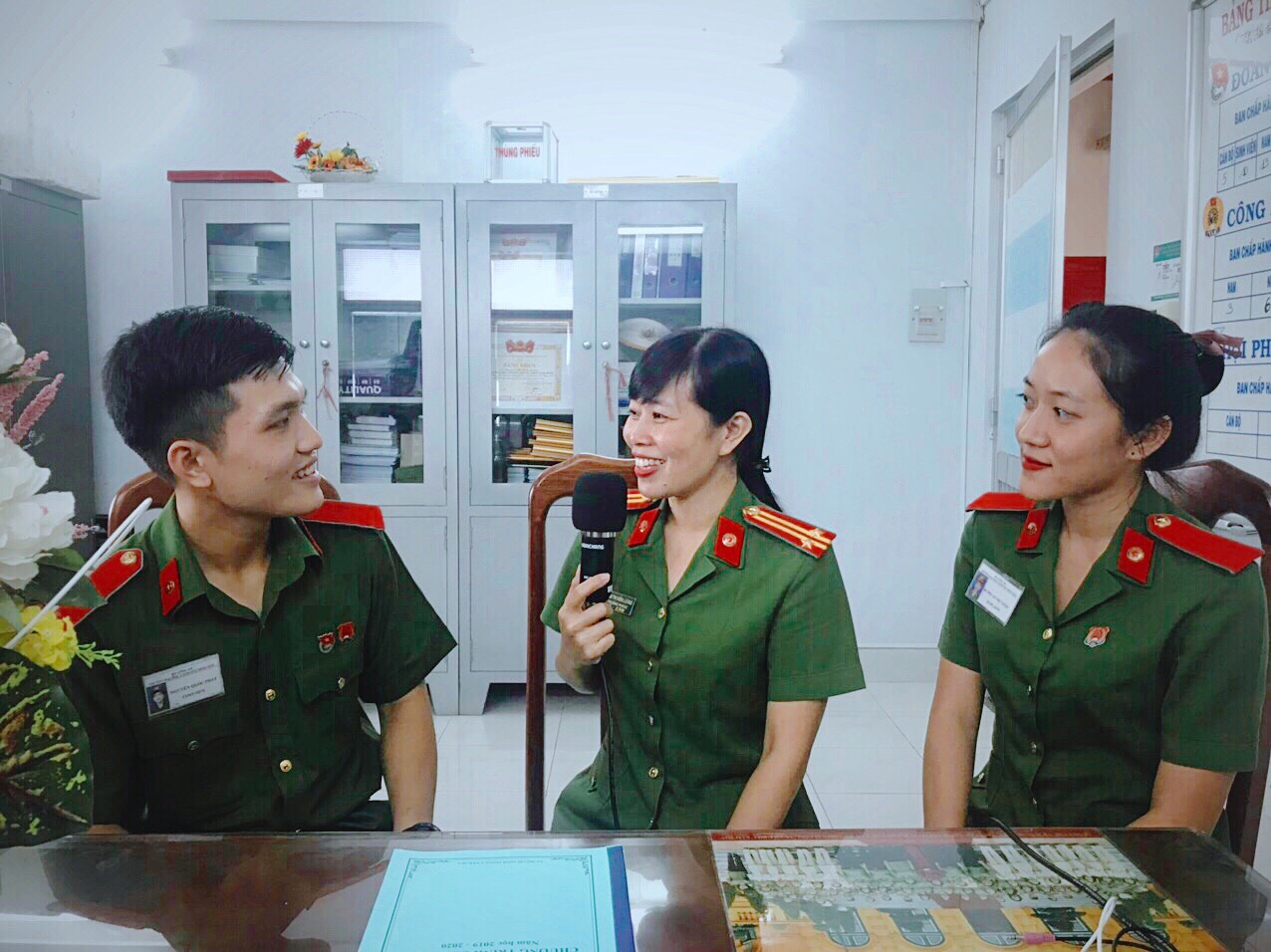 Radio – Voice of FIC – Số phát sóng thứ tư “Teacher’s day  – Ngày nhà giáo Việt Nam”
