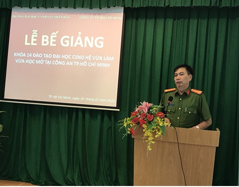 Bế giảng Khóa D14T – Đào tạo Đại học CSND hệ VLVH mở tại Công an Thành phố Hồ Chí Minh