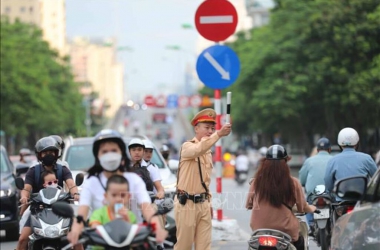 Bảo đảm trật tự, an toàn giao thông dịp Quốc khánh 2/9 và tháng cao điểm học sinh đến trường