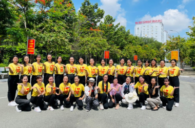 BÔNG HỒNG “ĐẶC BIỆT”