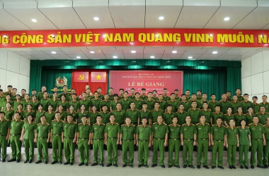 Bế giảng khóa D2S-VB2A