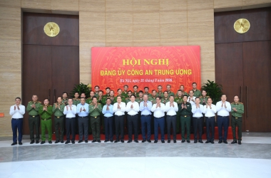 Đảng ủy Công an Trung ương, lực lượng Công an nhân dân phải tiếp tục là một trong những lực lượng chủ công, nòng cốt thực hiện các chủ trương chiến lược của Đảng