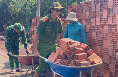 Từ thao trường đến với bản làng biên giới -  Hành trình cống hiến và trưởng thành