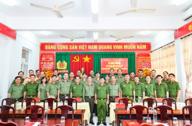 Khai giảng 02 lớp đào tạo Trung cấp lý luận chính trị Khóa 2, hệ không tập trung, mở tại Công an Thành phố Cần Thơ