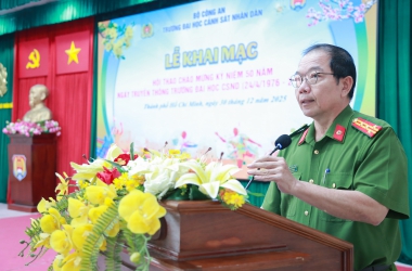 Hơn 2000 cán bộ, giảng viên, học viên tham gia Hội thao chào mừng kỷ niệm 50 năm Ngày truyền thống Nhà trường