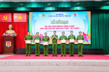 Bế mạc hội thao chào mừng kỷ niệm 43 năm Ngày nhà giáo Việt Nam 20/11