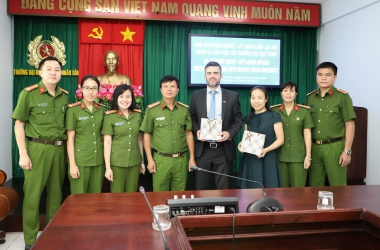 Trường Đại học CSND tiếp đón, làm việc với Sỹ quan liên lạc Cảnh sát liên bang Úc tại Việt Nam