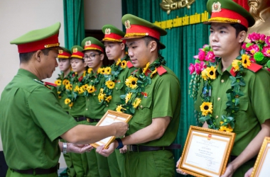 09 tập thể, 50 cá nhân được khen thưởng trong công tác hiến máu tình nguyện năm 2025