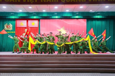 “80 năm - Vang mãi bản hùng ca”
