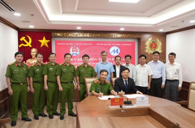 Trường Đại học CSND và Trường Đại học Tài chính - Marketing ký kết thỏa thuận hợp tác