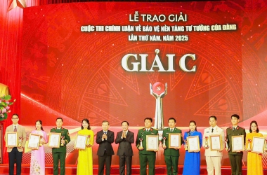 Trao giải Cuộc thi chính luận về bảo vệ nền tảng tư tưởng của Đảng lần thứ Năm, năm 2025