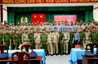 Khai giảng 3 khóa Bồi dưỡng nghiệp vụ cho cán bộ Bộ nội vụ Vương quốc Campuchia đợt 2