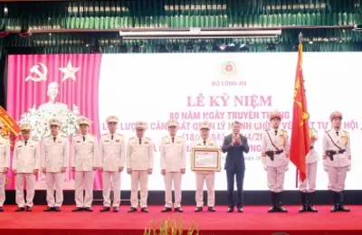 Lễ kỷ niệm 80 năm Ngày truyền thống lực lượng Cảnh sát quản lý hành chính về trật tự xã hội