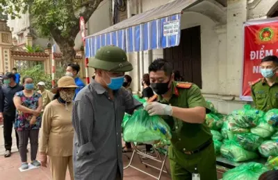 Bộ Công an phát động phong trào thi đua đặc biệt, chung sức cùng cả nước chiến thắng đại dịch
