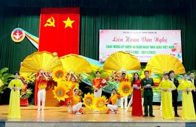 Đoàn viên thanh niên Đại học CSND tham gia Giao lưu văn nghệ