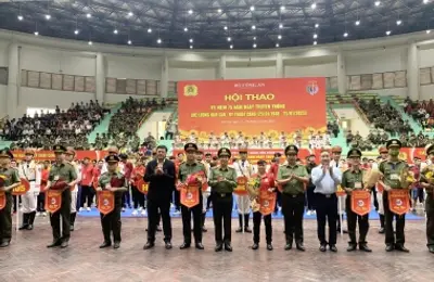Khởi động Hội thao kỷ niệm 75 năm Ngày truyền thống lực lượng Hậu cần - Kỹ thuật CAND