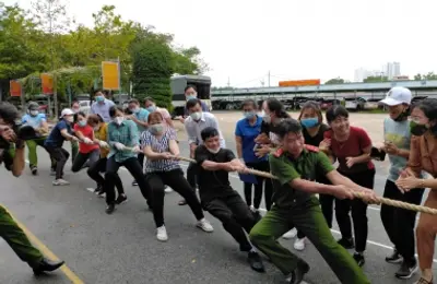 Cùng đoàn viên Công đoàn tranh tài thể thao