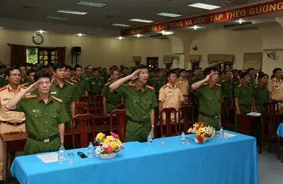Khai giảng lớp Bồi dưỡng chức danh phó trưởng phòng, quy hoạch chức danh phó trưởng phòng và tương đ
