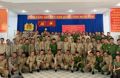 Học viên Campuchia tham quan, giao lưu học tập tại Công an Quận 9