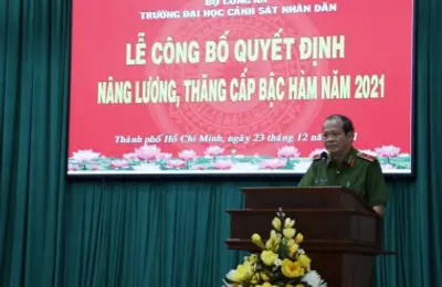 Lễ công bố Quyết định thăng cấp, nâng lương cấp bậc hàm năm 2021