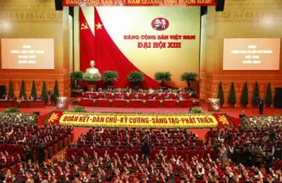 Thực hành dân chủ gắn với tăng cường kỷ luật kỷ cương của Đảng