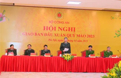 Lực lượng CAND: Bảo đảm tuyệt đối AN,TT, phục vụ Nhân dân vui Xuân, đón Tết an toàn