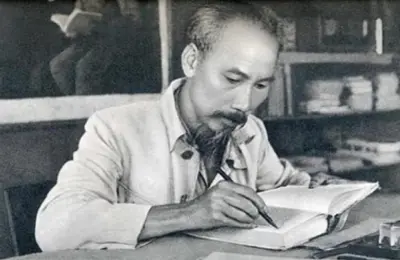 Nâng cao đạo đức cách mạng, quét sạch chủ nghĩa cá nhân” - 55 năm vẫn vẹn nguyên giá trị lý luận và thực tiễn