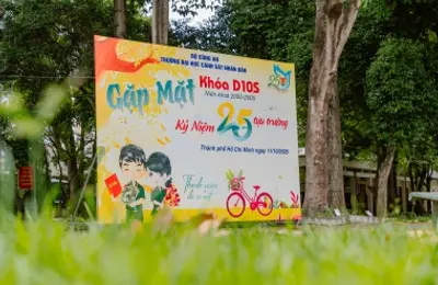 Thăm lại mái Trường xưa
