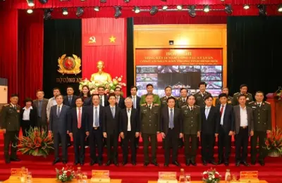 Đổi mới, nâng cao hiệu quả công tác lý luận Công an nhân dân trong tình hình mới