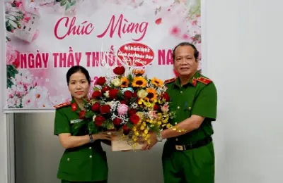 Viết tiếp sứ mệnh của những thiên thần áo trắng