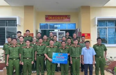 Lan toả pháp luật đến với bà con xã Hậu Mỹ Bắc, huyện Cái Bè, tỉnh Tiền Giang