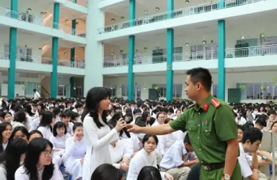 “Nói không với ma túy và chất gây nghiện trong học đường”