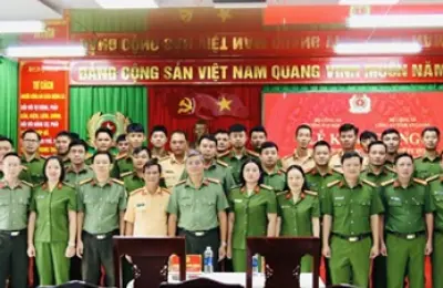 Khai giảng lớp Bồi dưỡng tiếng Anh cho cán bộ, chiến sỹ Công an tỉnh An Giang