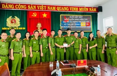 Gặp mặt, động viên Đội tuyển tham dự Kỳ thi Olympic Tin học Sinh viên Việt Nam lần thứ 34 và Kỳ thi Lập trình Sinh viên Quốc tế ICPC Asia HoChiMinh 2025